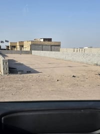عقار تجاري للبيع على شارع الشلامجه مباشر المساحه 650 متر الواجه 13 متر...