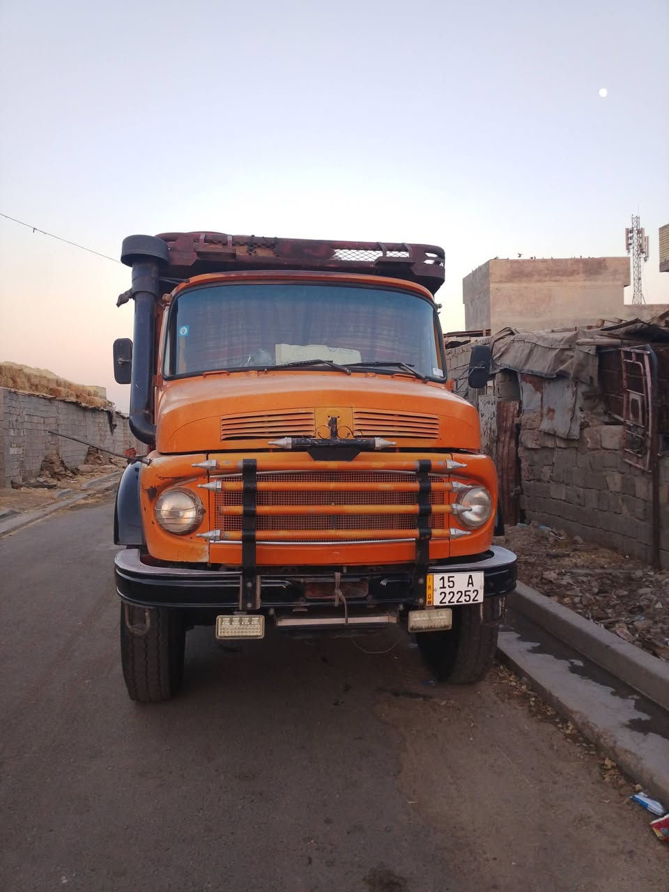 سلام عليكم قجمه للبيع موديل 71 محدثه 82 هاذا رقمي *********** جاسم ***********
