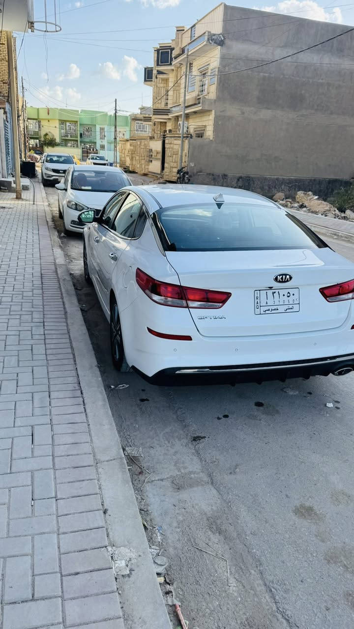 السلام عليكم كيا اوبتما وارد امريكي صور الحادث بلخاص بيها جاملغ مبدل وبنيد مصلح نفسة موديل 2019 السيارة نضيفة حيل وترايها يخبل ولا كلوب مشتغل بيها مكانها الديوانية بيع فقط سعرها 134 ورقة وبيها مجال ***********
