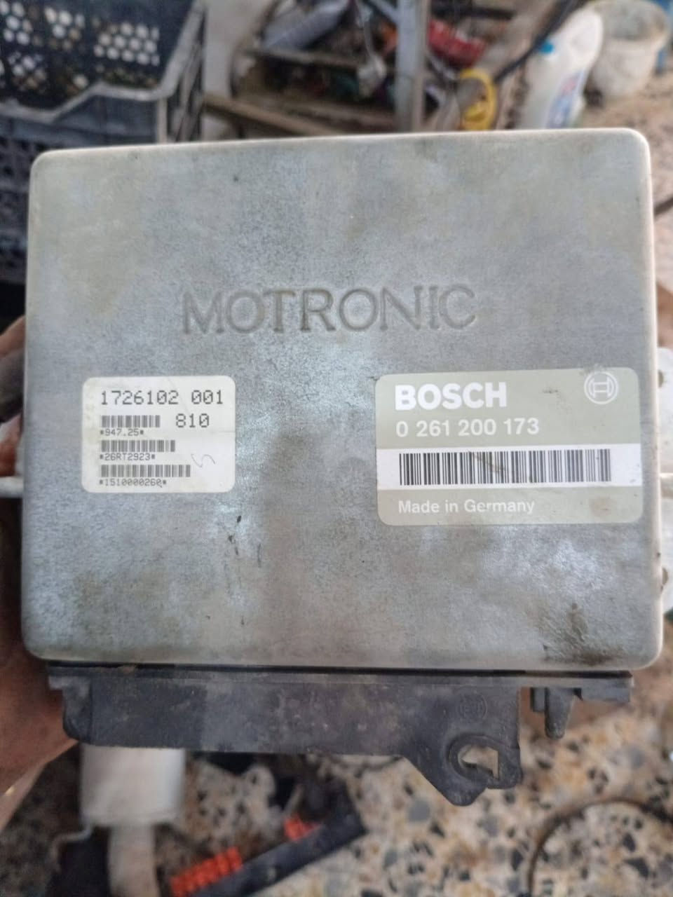 السلام عليكم.  غراض للبيع العنوان نجف.  عقل 525 مفتوح.  ضفيره 25 مفتوح.   گير مال 25 مفتوح. جاترك 260. نمره طويله. فارغ.     عينه وصينيه وفلاوين المانيات مصفرات وكاملات 525.   صالنصه. مال 535 مفتوح.  عقل مال 30 مفتوح.    قبقات المكينه مال 30. ومال 25. نواعم محرك.  وبساتم وذرعان مال 25.     ***********.  النواعم بيهن توصيل. اما الغراض الكبار ماعندي توصيل
