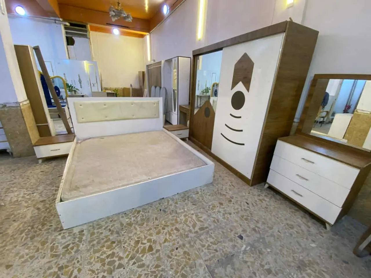 غرفه نوم تركي ٥ قطعه نضافه جيده بسعر مناسب
٢٩٠ الف مكانها نجف


**إذا كنت صاحب هذا الإعلان وتريد حذفه لأي سبب، رجاءا أرسل رسالة إلى الدعم الفني**