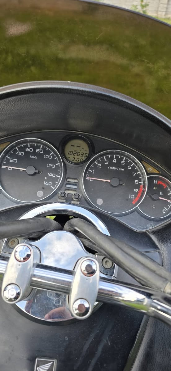 سلام عليكم. للبيع فورزه. (8.0) عميه محرك مكفول. شعندك مراوس نزل. ***********
