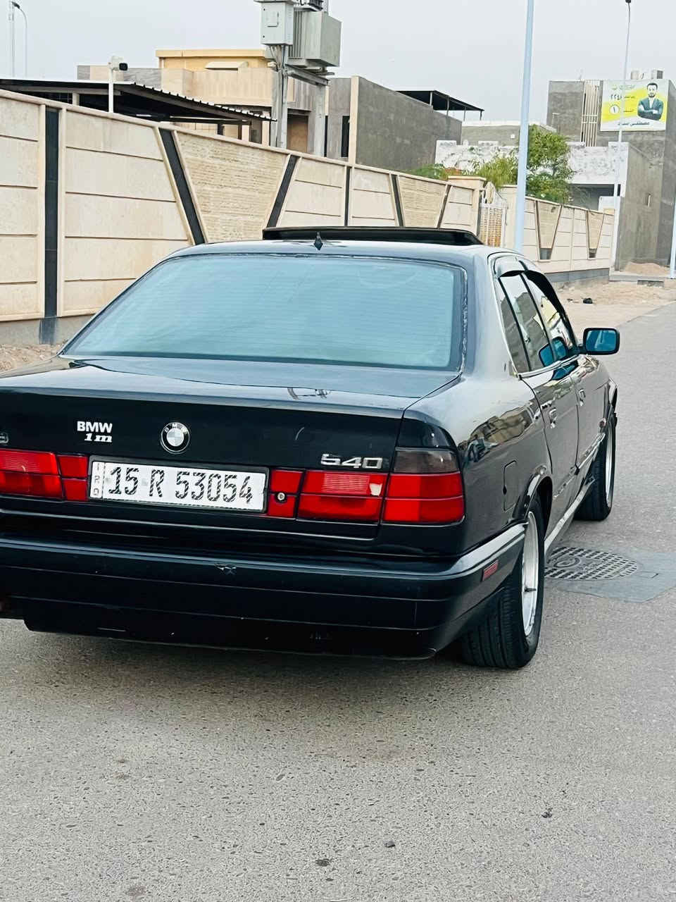 السلام عليكم بيئم للبيع حجم 530مسكر مكينه 8موديل 1995سياره جاهزه مصبوغه عام بدون حادث فول مواصفات داخل جلد فتحه كهرباء جام 4كهرباء تبريد تخم تاير حدايده نص عمر مكينه كير مكفولات رقم انبار دولي تحويل مباشر سنويه لل30سعر 65وبيها مجال ***********مكان بصره زبير مراوس اراوس راسل واتساب ماسنجر مااتواجد

