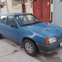 كاديت • موديل ١٩٨٩ • رقم إنكليزي