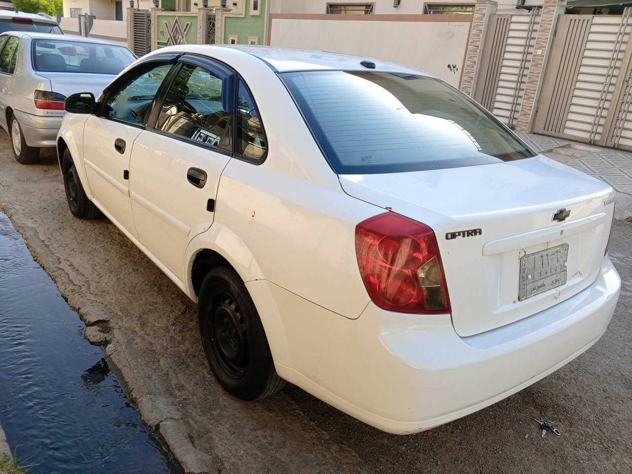 ابترا 2004 صبغ جاملغات الاماميه مكينه وكير شرط تبرد ثلج طخم امامي وخلفي جديد طخم تايرت جديد شرط التحويل 57 $. ***********
