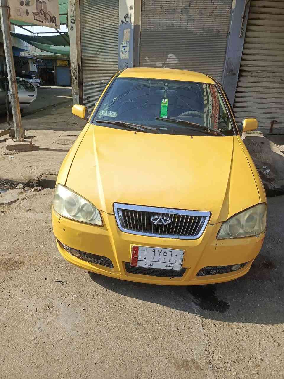 كوين موديل 2010 مكينه كير شرط هيه غرامات صفر
تدفه +تبريد 

طخم تاير جديد باتري جديد
 
وايرمنيه شغاله 

شرط التحويل 
سعر 26 وبي مجال  
***********
