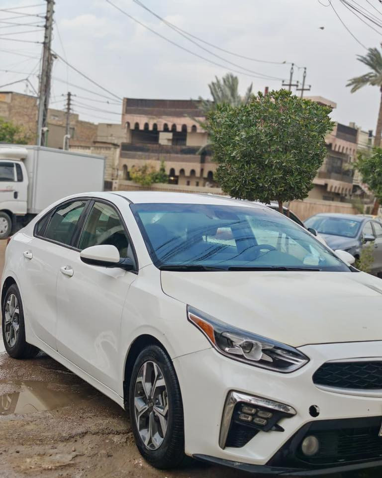 بسم الله خير الاسماء
فورتي 2020 امريكي 

جاملغ وبنيد صبغ والجاملغ الثاني مفتوح

وملاحضات مأشره معجون ممصبوغه بعده

بغداد تحويل مباشر

سعر 120  ومجال بسيط وبالعافيه 🤲🏼

***********
