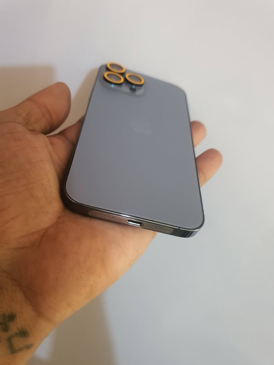 ايفون 13 برو ماكس وتر
ذاكرته 256 كيكه بطاريه 86 بلاد
شرط لفحص حاسبه كامل غراض شاحنه وكرتونه
سعر 725 الف تواصل ع رقمي فقط
***********
