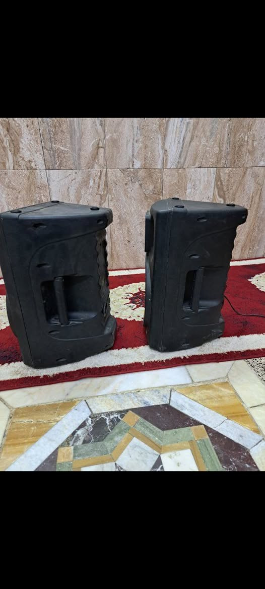 السلام عليكم سماعات شغالات وبلاديات يشتغلن بيهن جهاز تكبير السعر ٢٠٠/الف مكان بغداد


**إذا كنت صاحب هذا الإعلان وتريد حذفه لأي سبب، رجاءا أرسل رسالة إلى الدعم الفني**