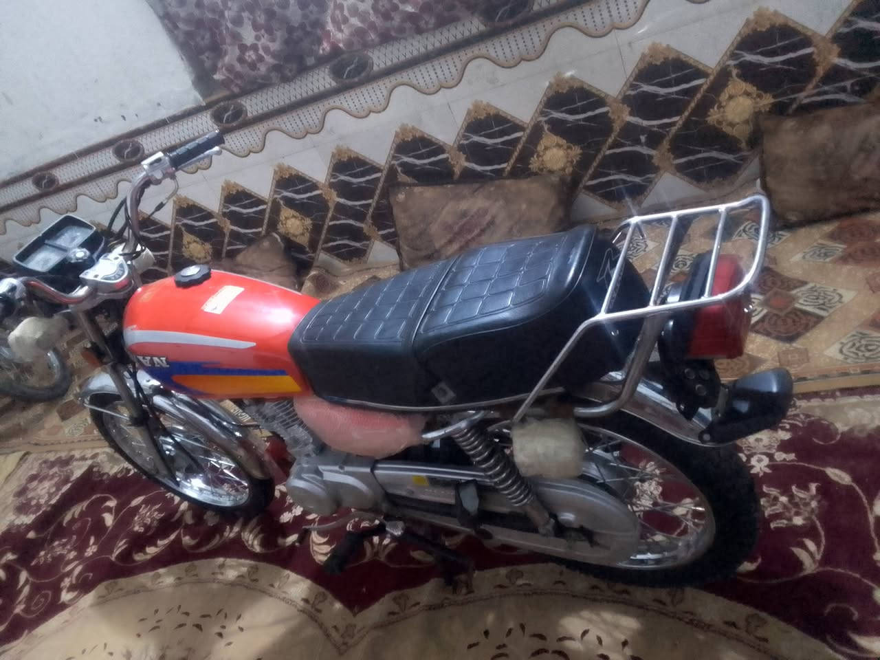 سلام عليكم نامه البيع اوراق السعر الخاصه او ***********
