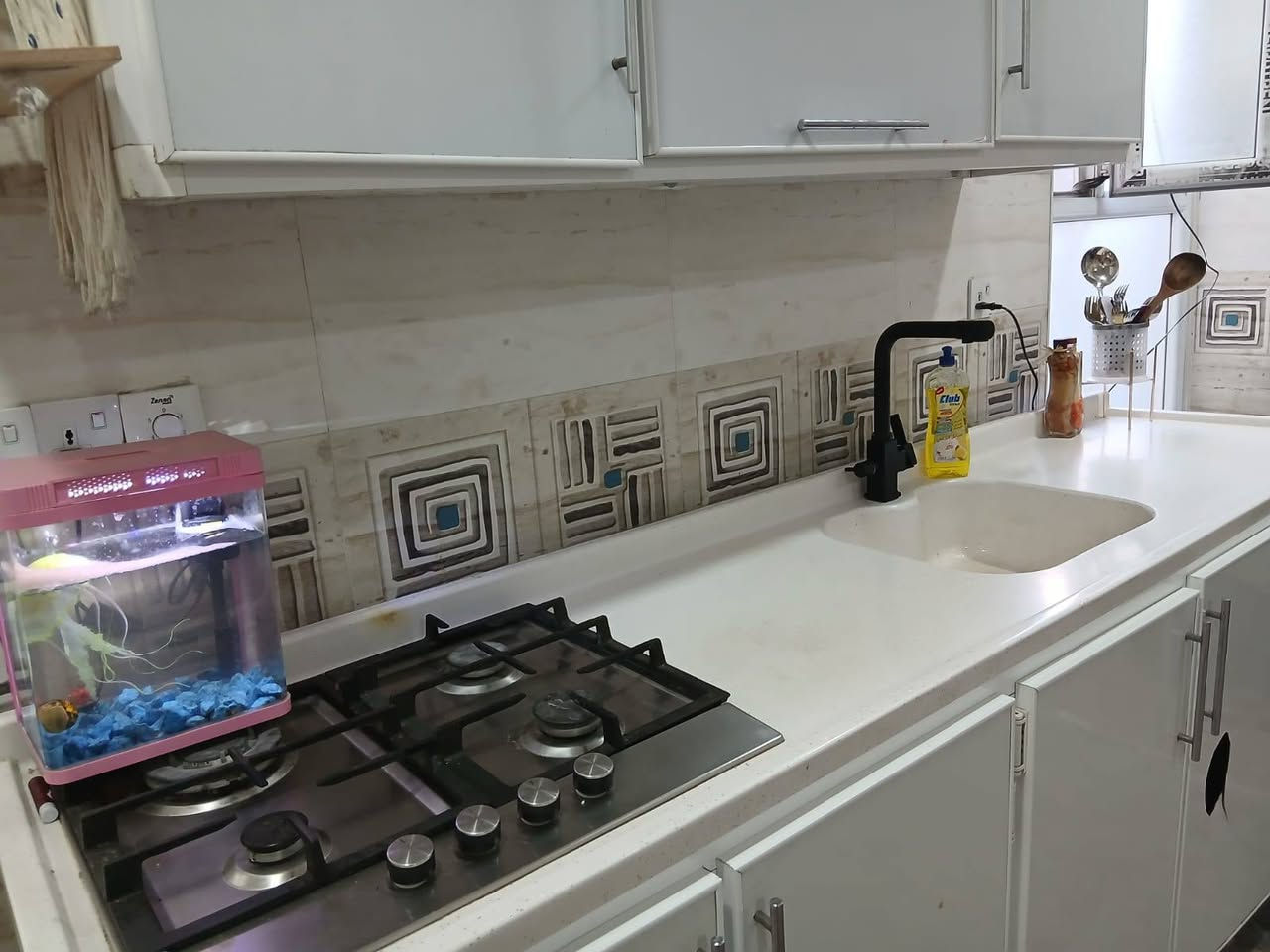 السلام عليكم غراض للبيع  تخم جديد بي ضرر بس حرك البصوره ب ٥٠٠ وكاونتر كامل سنك وطباخ وملحق ويا ساحبه ب٣٥٠
مكاني حي الجامعه +964 770 344 2603


**إذا كنت صاحب هذا الإعلان وتريد حذفه لأي سبب، رجاءا أرسل رسالة إلى الدعم الفني**