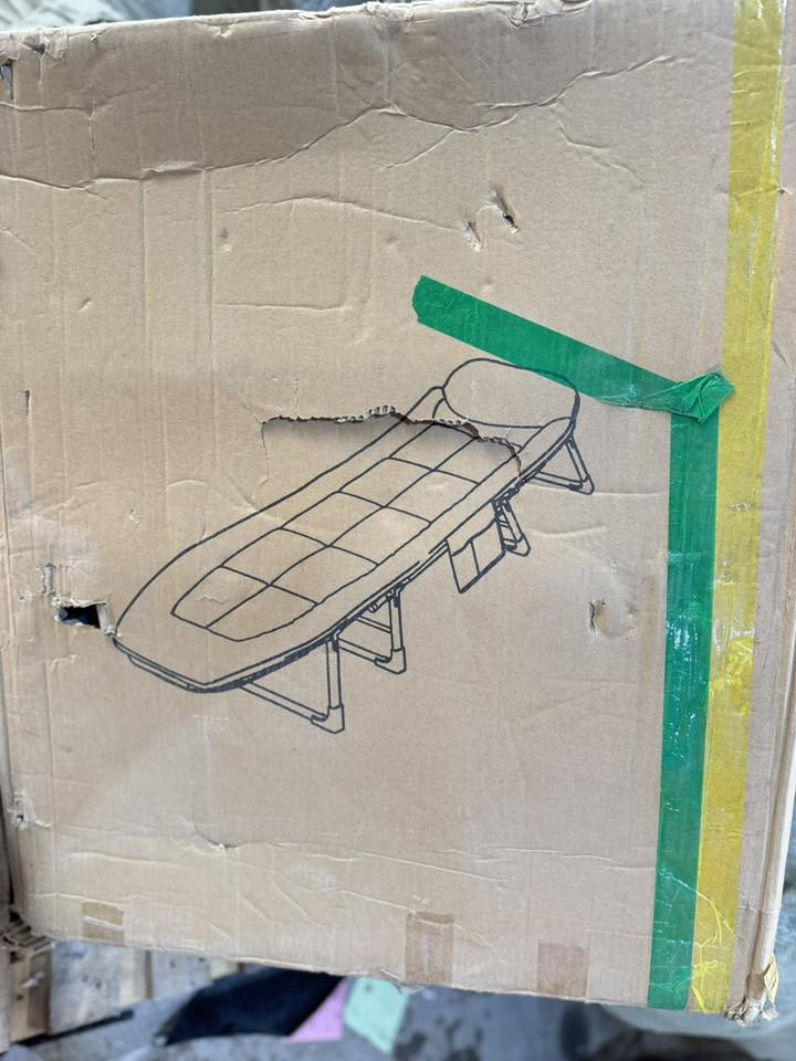 10 قطعه مشكل الشكل والحجم جديد بالكارتون ماعده قطعتين بدون كارتون شلع 170 الف كلهن


**إذا كنت صاحب هذا الإعلان وتريد حذفه لأي سبب، رجاءا أرسل رسالة إلى الدعم الفني**