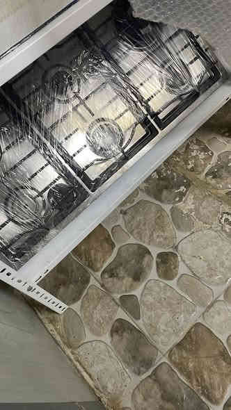 للبيع أغراض نظيفة قليلة الاستعمال صوبة غازية وفرن غازي وطباخ منضدي ست عيون وصوبة زيتية وبايسكل حجم وسط للراغبين الاتصال على الرقم ***********
