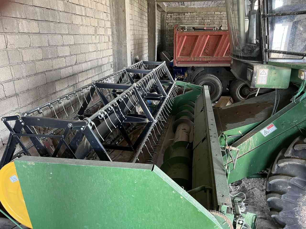 جوندير ايراني موديل 2021 جاهزة للشغل رقم و سنوية دهوك 
عنوان داخل شيخان 
***********واتساب
