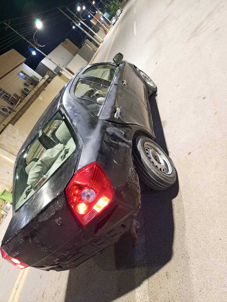 جيلي ام كي موديل 12 سوده رقم بغداد الماني سنويه ضايعه اتكفل سرقه او عشاير ساحب واجها  من مرور سيارة جاهزة عوزها بس دعاميه خلفيه او شوته سيارة بلادي كلها على وضع بلاد كير مكينه خير من الله حداديه 90 بل ميه صدر امامي خلفي جديد دبلات جدد سيارة جاهزة من كلشي سعرها 10 مكاني فلوجه سياره حتا اسبير وياها ويل كب تاير نص عمر ***********
