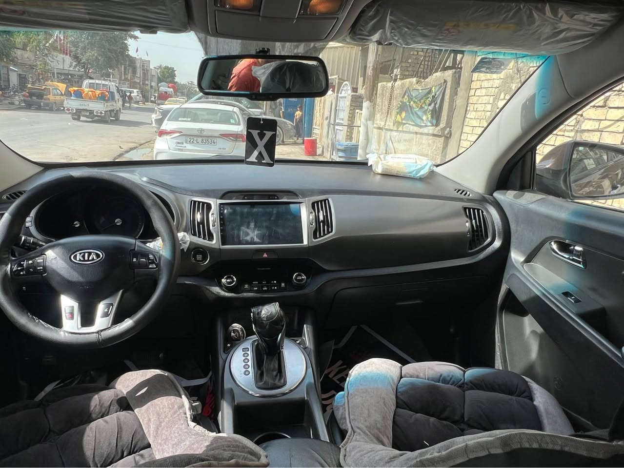 كيا سبورتج وارد كوري 2012
محرك gdi تيربو دبل اكزوز 
كشنات امامي خلفي تدفئه تبريد 
ستيرن تدفىه تبريد مكفوله اي صبغ 
مابيه مكانه بغداد المعلمين السياره 
جديده وما متعوبه السعر ١٣٥
للاستفسار ‭٠٧٧٣ ٦٦١ ٦٦٧٣‬
الاتصال ع الرقم مكلف بالنشر بغداد, العراق
