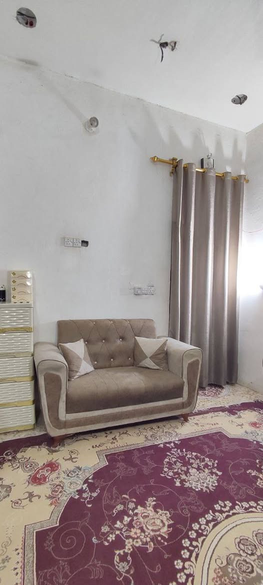 #قنفات للبيع اخذتهم 350 الف 
اريدهم ب275 الف 
البيع لغرض الانتقال لبيت صغير


**إذا كنت صاحب هذا الإعلان وتريد حذفه لأي سبب، رجاءا أرسل رسالة إلى الدعم الفني**