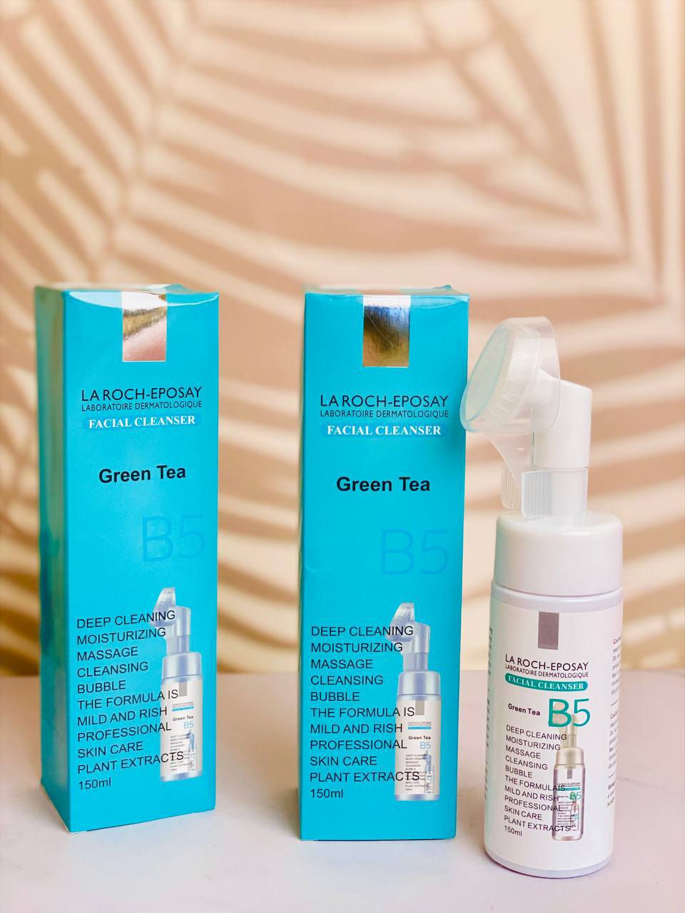 💙غسول لاروش فرشة 💙
يعد غسول لاروش غسول رغوي مناسب الأصحاب البشرة الدهنية كما أنه يرطب  الجلد ويعمل على توازن درجة الحموضة للبشره، وينظف وينقي البشرة دون زياده الجفاف
💙 فوائدة غسول الاروش💙:-
▪️غسول مناسب للبشرة الدهنيه ويزيل الزيت الزائد
▪️ينظف البشرة دون أن يعرضها الجفاف
▪️مناسب للبشرة المعرضة للحب
▪️يعطي البشرة المزيد من النظارة
▪️يقضي على البقع الناتجة عن حب الشباب
▪️يزيل الزيوت  السطحية والبكتيريا المسببة للحب الشباب
▪️يترك البشرة ناعمه ونضره إزاله الرؤوس السوداء من وجه والأننف
يتوفر خدمة توصيل لجميع المحافظات العراق


**إذا كنت صاحب هذا الإعلان وتريد حذفه لأي سبب، رجاءا أرسل رسالة إلى الدعم الفني**