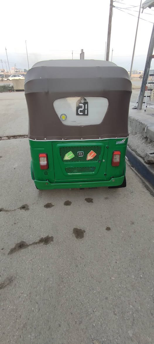 سلام عليكم تكتك 
21 تكتك خير من الله كاملة من كالشي بدون اي صبغ بس الدوس معمرة 
مكان ديالى بعقوبة 
***********
