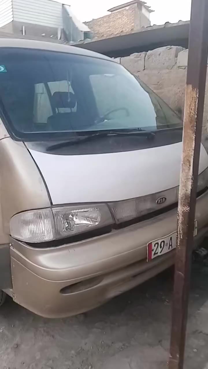 سعر 40رقم الهاتف ***********مكان بغداد العبيدي شارع العام
