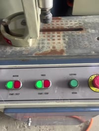 يتوفر مكينه تفريز T سليم سنكل نظيفه 07735302581