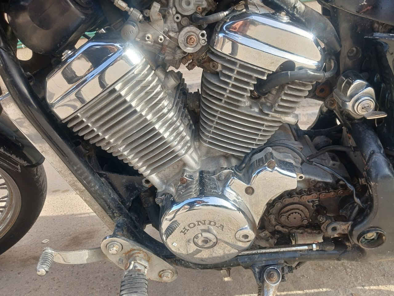 للبيع او مراوس هارلي 400 اوراق كامله جاهزه دراجه
***********
