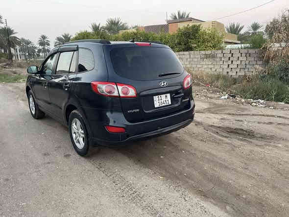 السلام عليكم سنتافيه 2011وارد أمريكي محرك 2400دوش سياره حلوه وبسمي رقم إنكليزي هزه جديده مكان بغداد التاجي ولسونار مرفق سعر 117وبيهة مجال بصيط رقم*********** او***********
