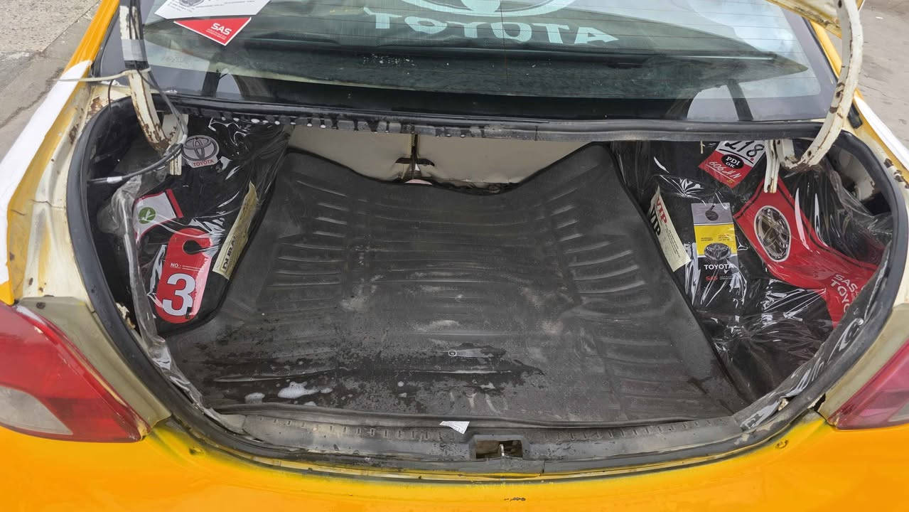 سلام عليكم ياريس 2010 جاهزة صدر جديد تخم تاير محرك كير كهربايت كله جديد ضرر جملاغات الخلفية مبدلات بس القبق الخرجي السعر ٦٥بيه مجال الاستفسار  *********** كركوك, العراق
