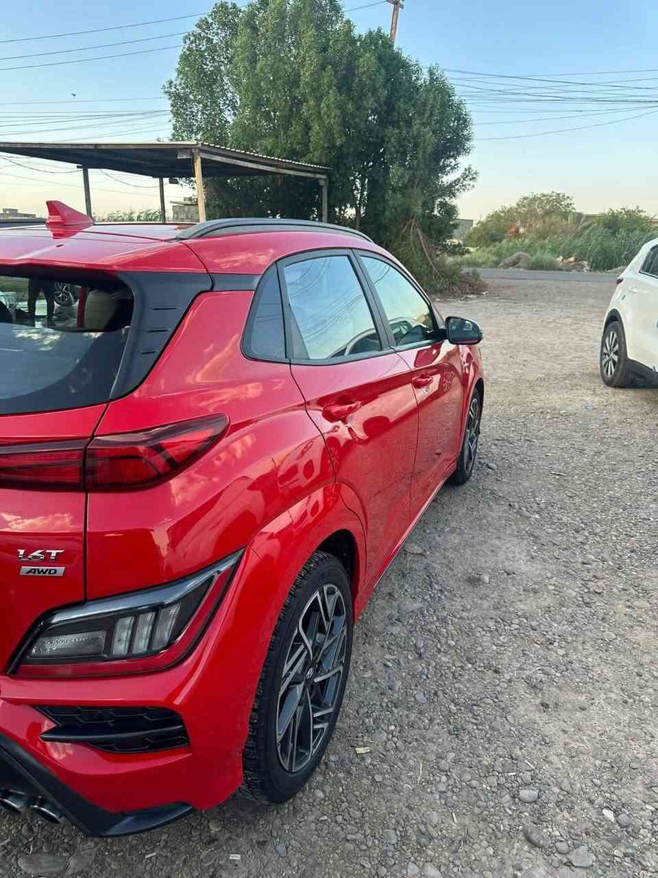 السلام عليكم 
للبيع كونا 2023

فئه NLine
السياره لون احمر دم الغزال 
بصمه 

شاشه 

كامره 

حساسات 

ردارات 360 درجه

داتا شوو بلدشبول 

كشنات جلد 

تدفئه وتبريد بلكشنات 

كراسي كهرباء 

تشغيل عندبعد 

رارد توقف عنده الرجوع 

فور ويل 

ويل كب رياضي 

مكينه 1600 تيربو طياره بلشارع 

السياره فول مواصفات اعلى شي بسيارات الكونا 

((حادثها دعاميه فقط غيرها كفاله ))

السعر 150 وبيها مجال بسيط

***********
