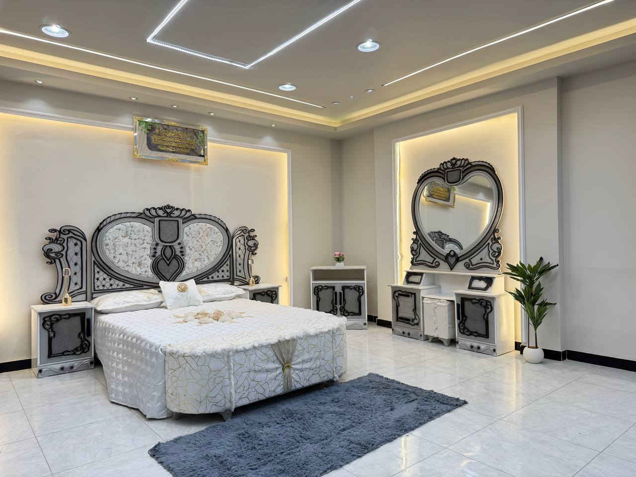 🔅تفاصيل الغرفة المرمري  ....
خارج ٤ملم ام دي اف 🔺
وداخل معاكس ٣ملم 
صبغ حراري  درجة اولى 

عدد القطع  ٧ قطع 😍
🔺1 //جرباية  قياس  ١٦٠ × ٢٠٠ 
🔺//ميز جانبي ايسر قياس ٥٠
🔺2// وميز  جانبي  قياس ٥٠
🔺3// زاوية ارتفاع مترين عرض ٨٠
🔺4// وميز بلازمه  
🔺5//وميز مراية ارتفاع مترين عرض ١٢٠
🔺6// وكنتور ٦ باب  ارتفاع مترين و١٥ طول ٣ متر و١٥

(توصيل مجاني مركز بغداد )


**إذا كنت صاحب هذا الإعلان وتريد حذفه لأي سبب، رجاءا أرسل رسالة إلى الدعم الفني**