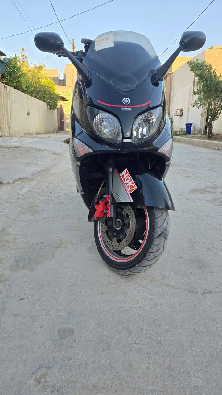 سلام عليكم دراجه تي ماكس للبيع كفاله عامه جيب فيترك وتعال طالعه من وكاله ماهر الكناني قبل شهر تقريباً دراجه كلها علا وضع الشركه صور مزاد موجودة للااستفسار *********** السعر 32 وبيها مجال قليل ماخذه 35 مكااني بابل الحله مركز المدينة
