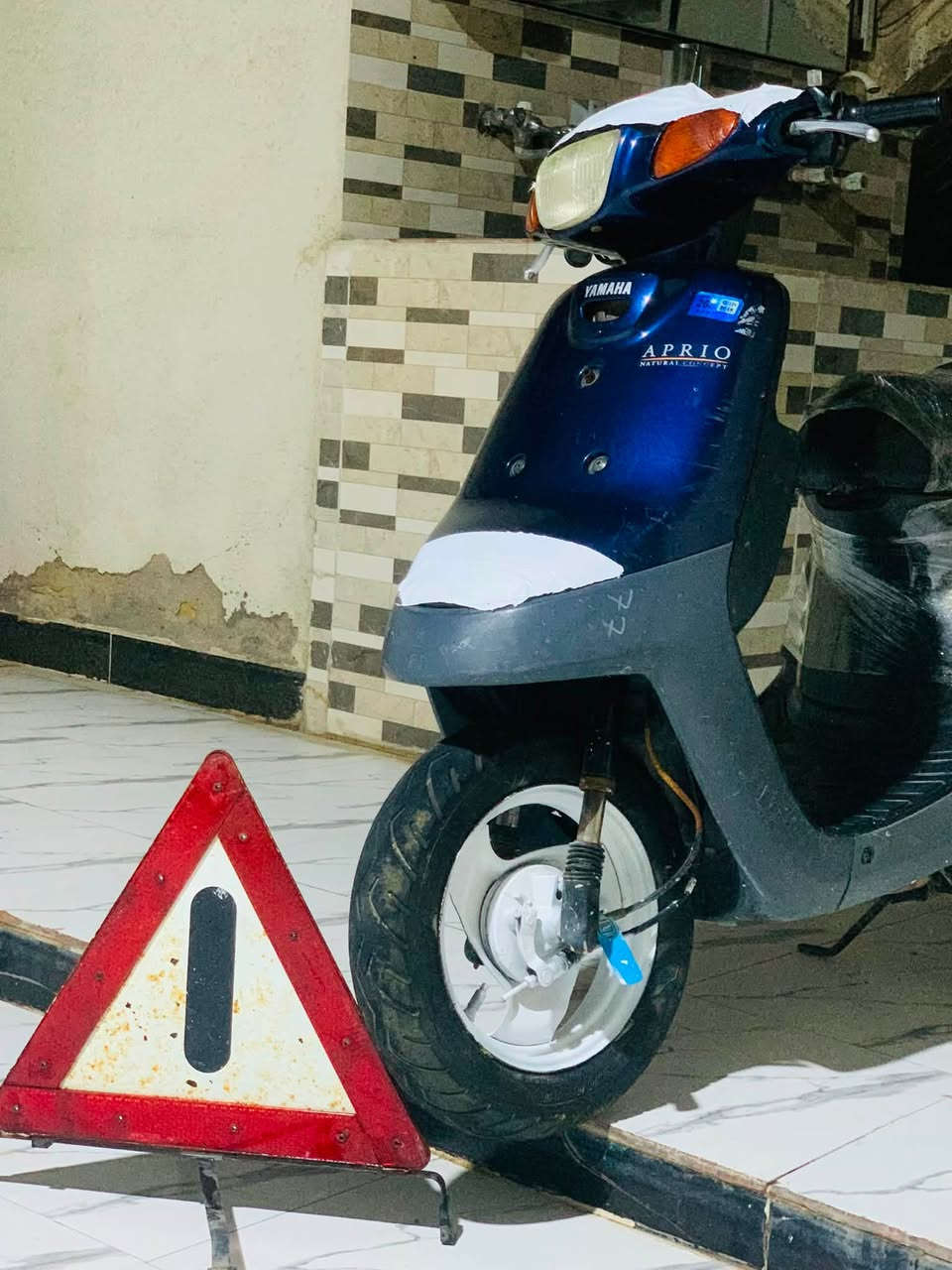 السلام عليكم دراجه بتره للبيع الدراجه كامله من كل النواحي عوزها بس باتري دراجه تخبل وبسعر مناسب شراي اتصل*********** سعر خاص مو شراي لا تراسل ولا تشلع كلبي فدوه دراجه نضيفه وغراصها بلاديه وترهم مراوس حسب القناعه
