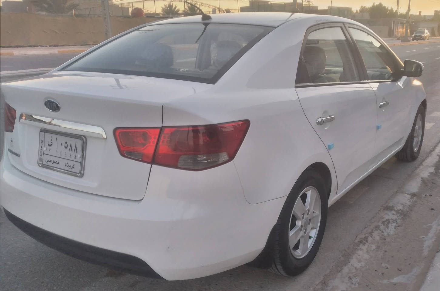 كيا سيراتو خليجي 2011
السياره كفاله عامه عده بارد بسيط محرك 1600
مكينه كير حداديه تبريد كله جديد اي نقص مابيه 
السعر 110 وبيه مجال مكان كربلاء 
تصال ***********
