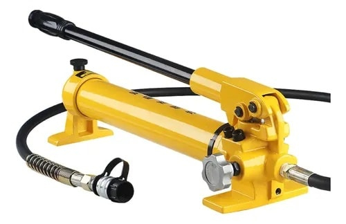 🔧 ضاغطة هيدروليكية يدوية قوية 🔧
✅ سهلة الاستخدام ويدوية بالكامل 🖐️

✅ قوة تحمل عالية لأعمال الضغط والتشكيل 💪
✅ مثالية للورشات والصناعات الثقيلة 🏭⚙️

📌 لمزيد من المعلومات والطلب تواصل معنا الآن! 📞💛
🛠️⚙️💪🧰
‏‪***********‬‏@
