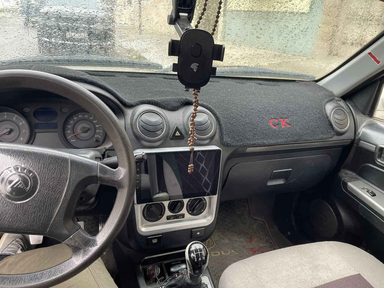 السلام عليكم سيكي 2013 كصة جديدة للبيع
السلام عليكم سيكي 2013 كصة جديدة للبيع
السيارة شاشة وكاميرا  كير ومحرك وتبريد وتدفئة شرط 
تايرات نظيفة رقم السيارة بغداد مسطرة باسمي شرط التحويل السيارة ماشية 125 الف كيلو 
السيارة بيها جاملغ امامي جهة السايق صبغ و باب خلفي جهة السكن فقط رش و داير الجاملغ الخلفي جهة السكن صبغ 
وبيها شوية ملاحظات بارد بالكشر خابرني واشرحلك
مكان السيارة موصل ايسر 
سعرها 50 وبيها مجال بسيط
 الشراي ***********
