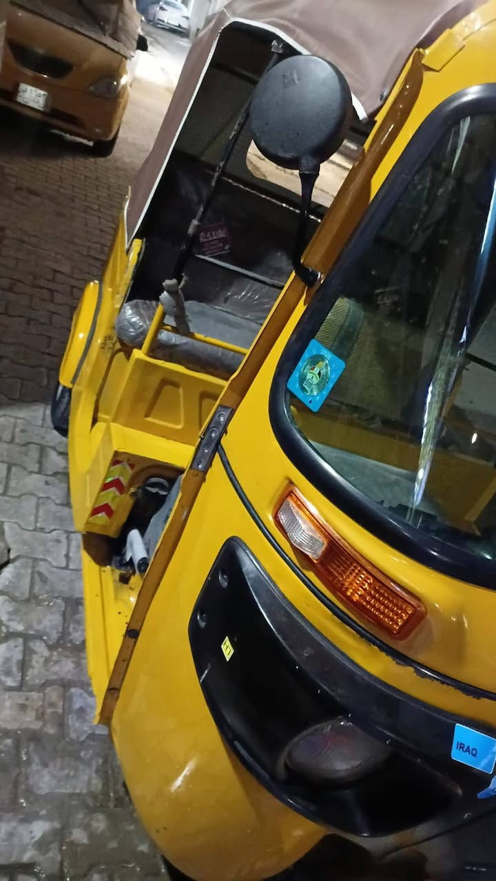 تكتك للبيع موديل 2019 نضافه 80 بلميه السعر 6300 وبيهة مجال بصيط الرقم الهاتف *********** الواتساب *********** العنوان الحريه يم جامع المفلش
