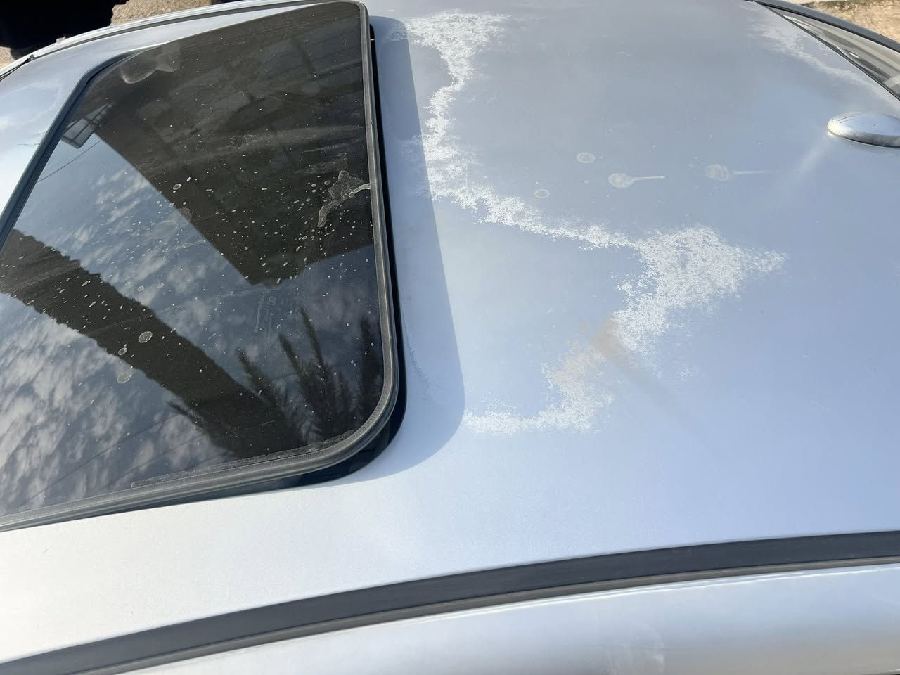 السلام عليكم .. للبيع فقط النترا مقدس 2008 امريكي 
محرك 2000 دوش رقم بغداد 
مواصفات السياره فتحه + شاشه كار بلي تدعم كا التطبيقات
السياره بيها نوع من الجراد قليل ومبدل بنيد بلادي 
تقريباً حزام تجي تشوفها مثل الي بالصوره بالضبط 
السعر 89 وبيها مجال 
*********** 
*********** 
اتصال + واتساب
