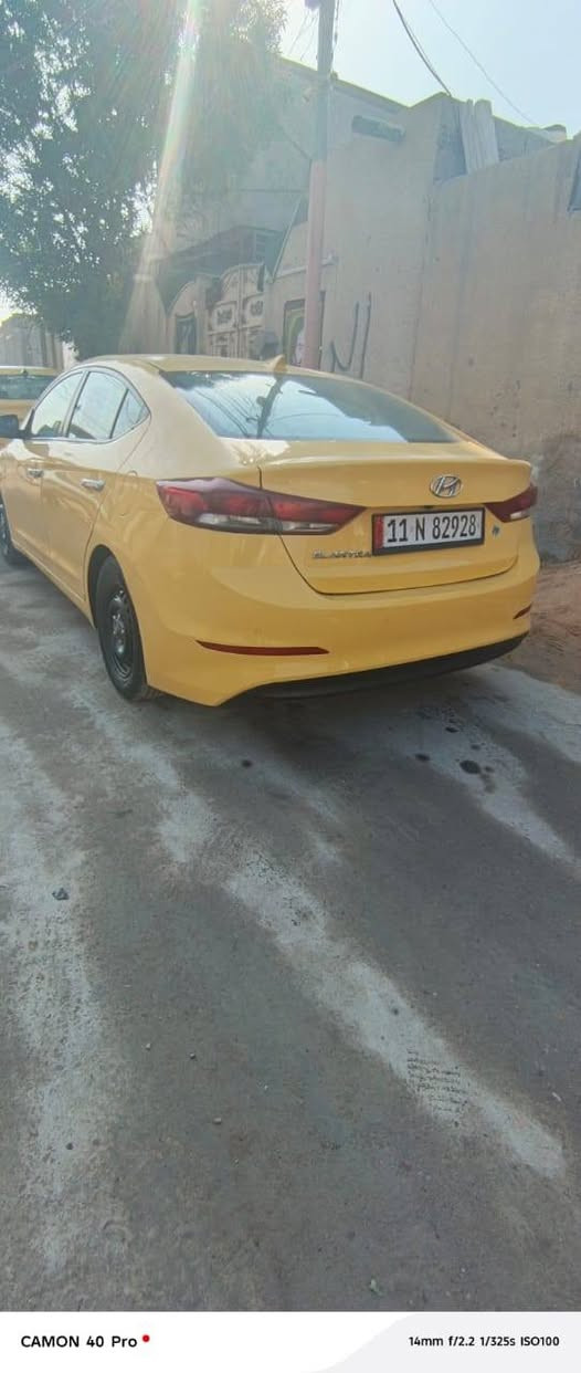 سلام عليكم
انترا موديل 2018 
سياره بسمي 
كير مكينه تبريد حداديه مكفول 
حادث جاملغ امامي 2 مبدل
بيه بلقماره شويه معجون مال امريكا
بغداد مدينه الصدر 
المكينه بدله قبل شهر مال حاويه برغي مامفتوح 
السعر 118
بيه مجال
***********
