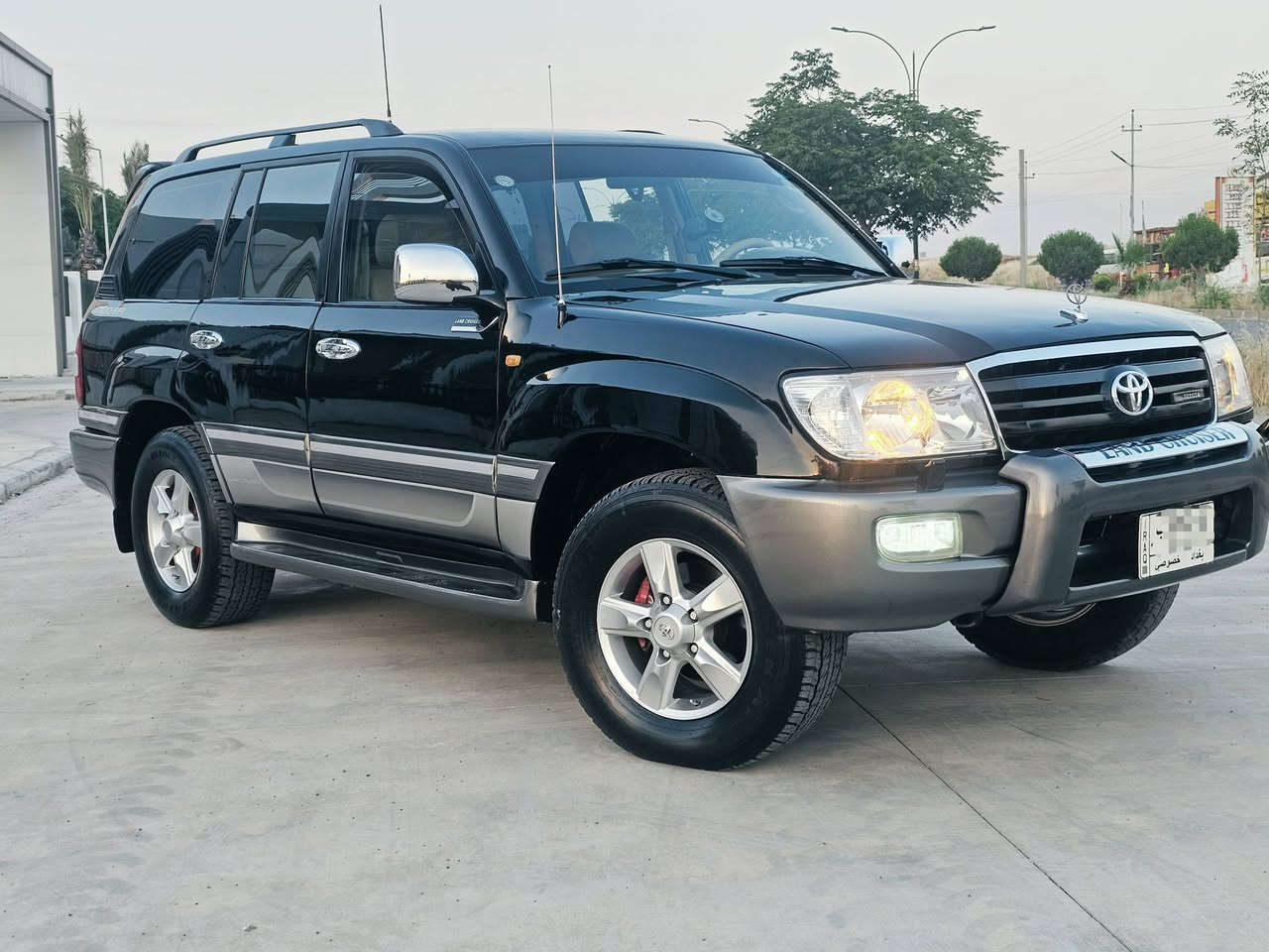 ماشاللە ماشاللە VX 99 . سعر 18 ملیون
مونیکا رقم بغداد شرط تحویل وکالە 8 سلندر الکیر عادی الکیر محرك اکسل شرط کهربای شغالە 3 شاشه شانصی مکفولە سیارە جافیە صبخ عام . خلفی امامی کبس غرامات علیها 100 الف مکانی عقرە قریب اربیل رجا رجا الی مو شڕای لا یخابر  کل *********** واتساب
