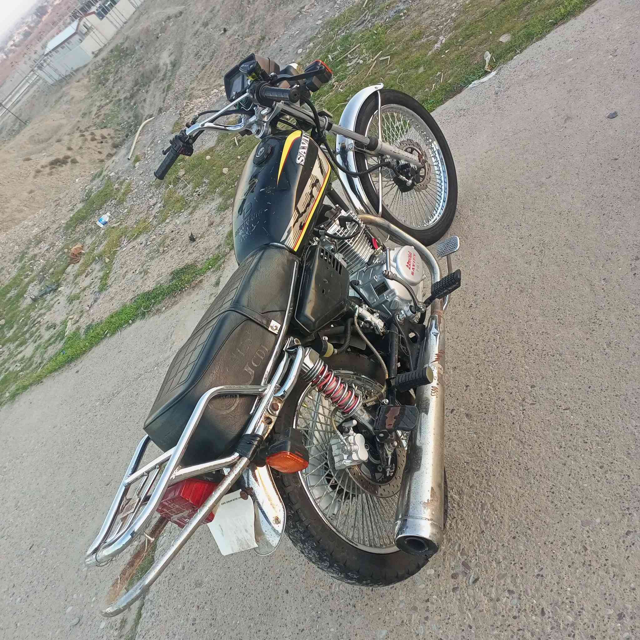 اسلام عليكم دراجة للبيع  سعرها مناسب 

2023جديد 

سعرا390وبي مجال نقص دسكات خلفية

***********وشراي يتصل

مكاني ديالى جلولاء
