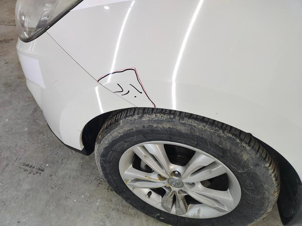 توسان 2011 بانورما خليجي
رقم بابل الجديد مميز A1110 بأسمي
تحويل ثاني يوم
السونار مرفق بالصور قطعه وحده تبديل الباقي كله ليبل 1 كبس
السياره نصبتهه كلش حلوه كبس
داخلهه نظيف ما بيهه نقص برغي كله شغال
منظومة تبريد كامله جديده
تخم تايرات قبل 4 اشهر شاده جديد
السياره ع ايدي معتني بيهه حيل
رايدهه 145 وبيهه مجال قليل كلش
مكان السياره حله/باب الحسين
***********
