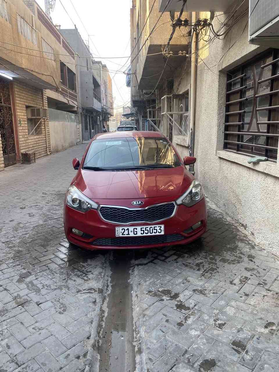 السلام عليكم كيا سيراتو 2016
بيها مكانات صبغ أبيع حزام
كير محرك تبريد مكفول
مكاني بغداد الكراده السعر ١٠٥ وبيها مجال 
***********
