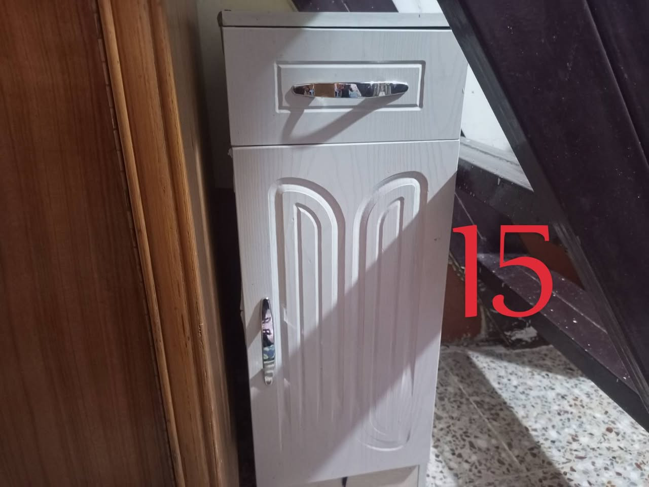 غراض لبيع كلمن وسعرة مكتوب الاستفسار خاص او واتساب *********** مكان النجف

