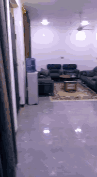 السلام عليكم مزرعة ١٠٠٠ متر للبيع مع الاثاث بيع مباشر بدون دلالية مجمع الزمرد السعر ب٢٦٠ مليون وبيهة مجال  للاستفسار خاص او الاتصال ***********
