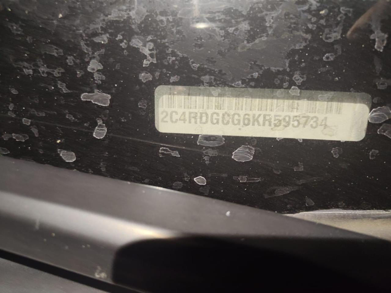 السلام عليكم دوج كرفان 2019 فول مواصفات sxt حادثه جاملغ وبنيد سونار مرفق سياره جاهزه للاخير مكانه كوت السعر 185 وبي مجال قليل للاستفسار الاتصال 
‭***********
