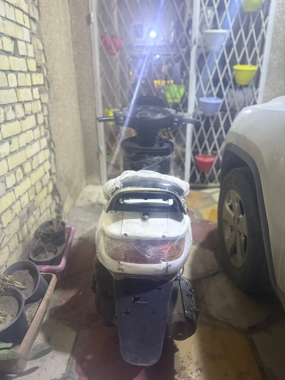 سلام عليكم دراجه فراشه نضيفه بلاديه مجامع شغلات دبلات دراجه نكره تشتغل دراجه قويه مال مسافات بعديه مال كرب سعر ٣٠٠وبيهاًمجال رقم ***********متواجد واتس مكاني بغداد
