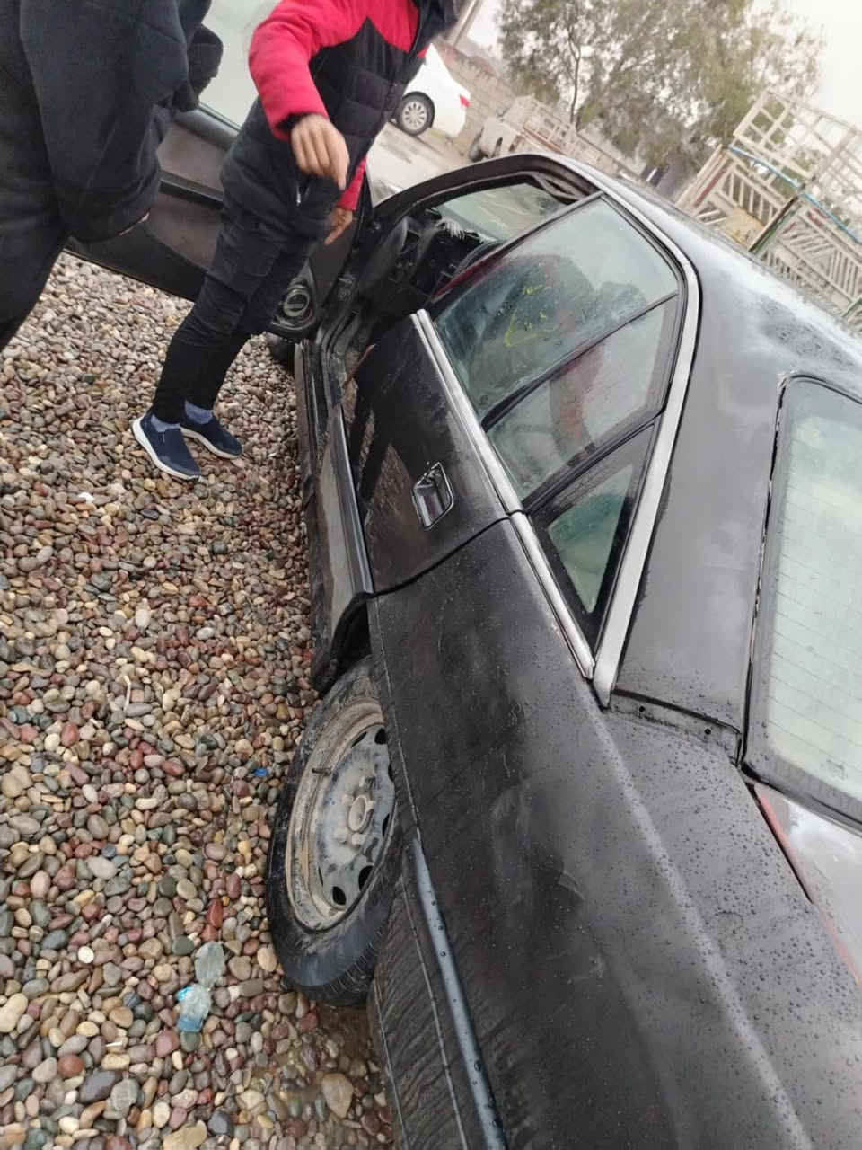 السلام عليكم سيارة للبيع أوبل اوميكا موديل 1988فحص صلاح الدين كير ومكينه خير من الله السعر 12 وبيها مجال العنوان صلاح الدين الضلوعيه  للاستفسار الاتصال على الرقم ***********
