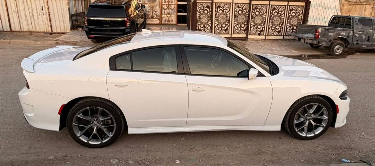 جارجر موديل ٢٠٢٢
ماشيه ٣٣ الف ميل
موصفات سياره GT عاديه 
سنويه وهزه جديده 
كير محرك مكفولات
مكفوله كفاله عامه
***********
***********
