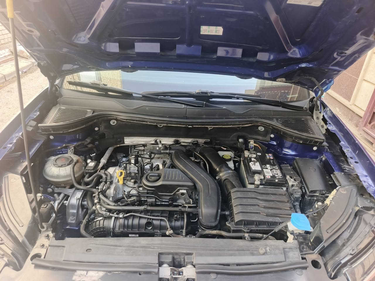 السلام عليكم 
فكس واكن تاوس 
موديل 23 
حادث موضح بدون دواخل
 تعديل نص البنيد +صبغ 
وبارد قليل بالجاملغ وبيه تكحيل 
وتعديل بارد قبق الجنطه بدون صبغ 
شواصي لغود كفاله 
ماشيه 25 
نص مواصفات رادار حساسات كشنات تدفى 
بدون رقم تترقم جميع المحافظات ماعدا كردستان 
سعر 165 $
عنوان كربلاء 
***********
