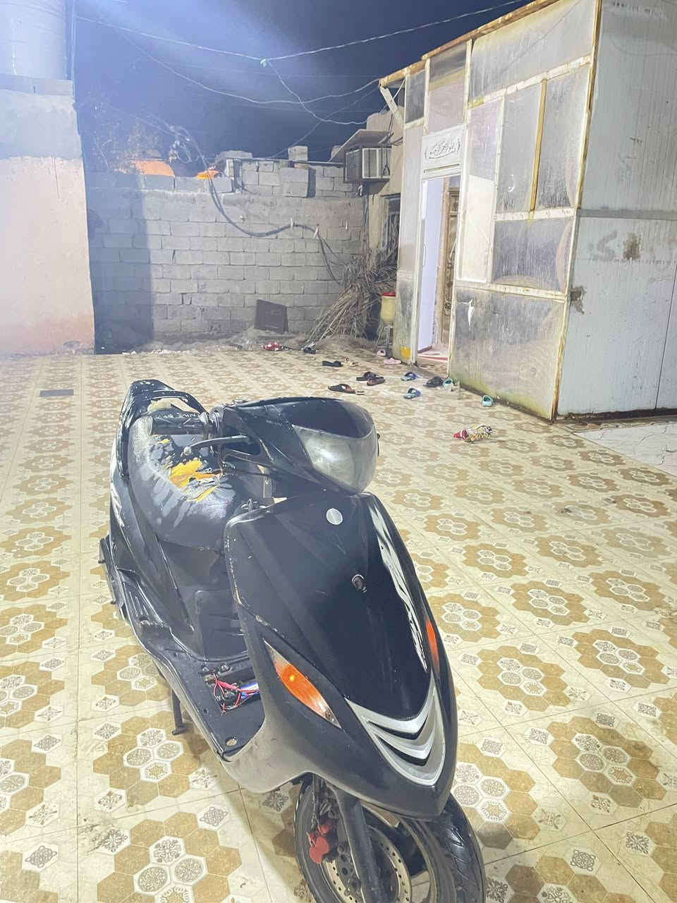 السلام عليكم ثعلب للبيع كامله محرك ناعم مابيها شي كفرات كلها ختم واحد شرط نقوصات بسيطه مثل كلوب محترك اشاير رباعيه كلها شغاله سلف شغال مكاني ابو الخصيب العوجه قرب مستشفى الصيني سعر ٤٧٥وبيها مجال للشراي متواجد فقط واتساب ***********
